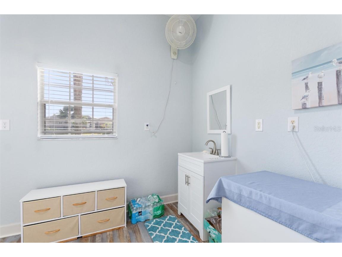 489 Meandering Way Polk City FL 33868 L4957846 image23