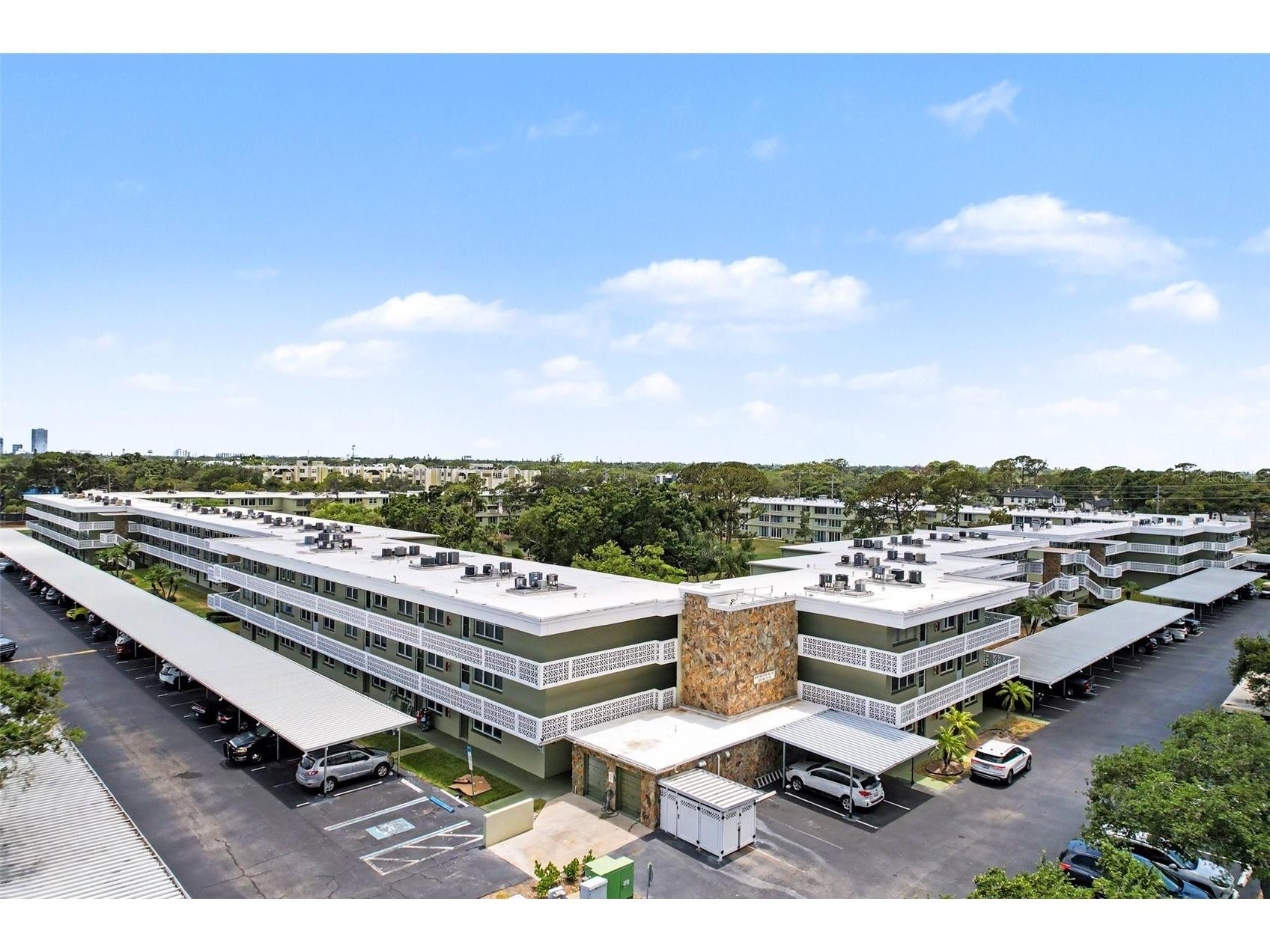 4890 Bay St Ne #324 Saint Petersburg FL 33703 TB8524249 image32