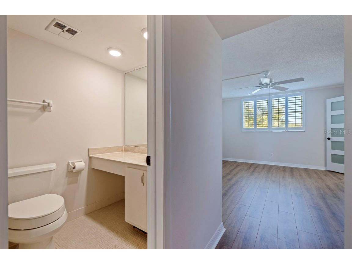 4890 Bay Street NE #330 Saint Petersburg FL 33703 TB8456376 image19