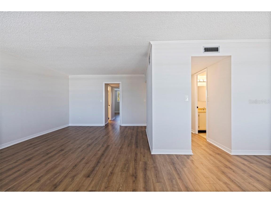 4890 Bay Street NE #330 Saint Petersburg FL 33703 TB8456376 image2