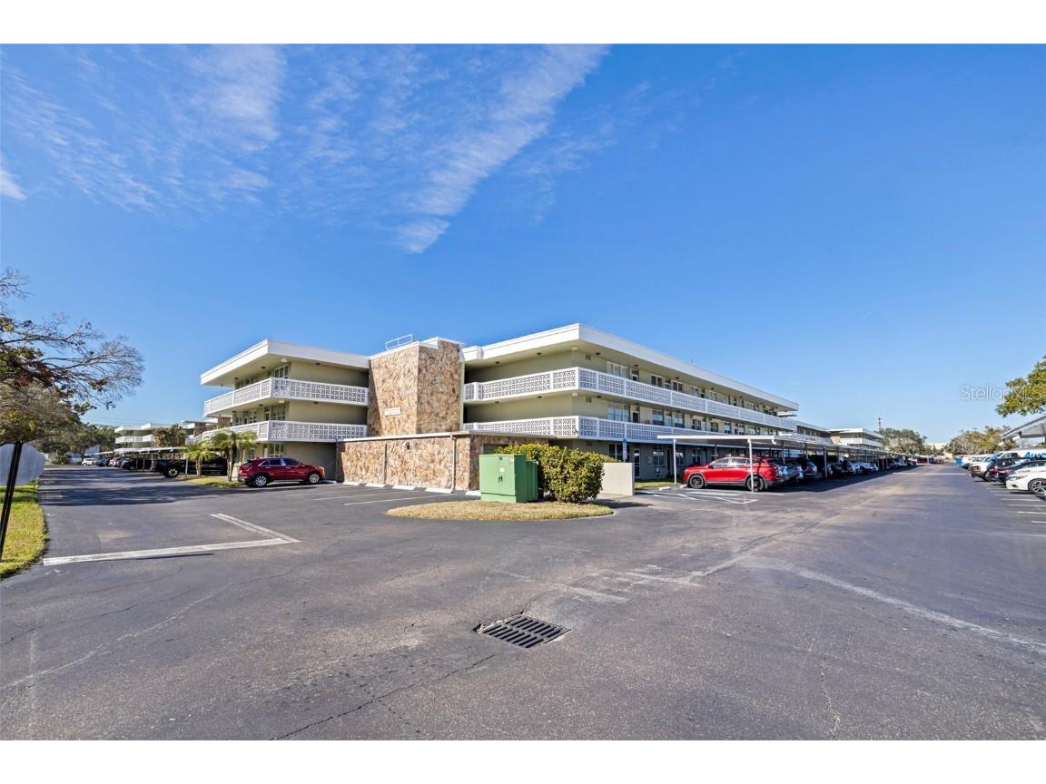 4890 Bay Street NE #330 Saint Petersburg FL 33703 TB8456376 image27