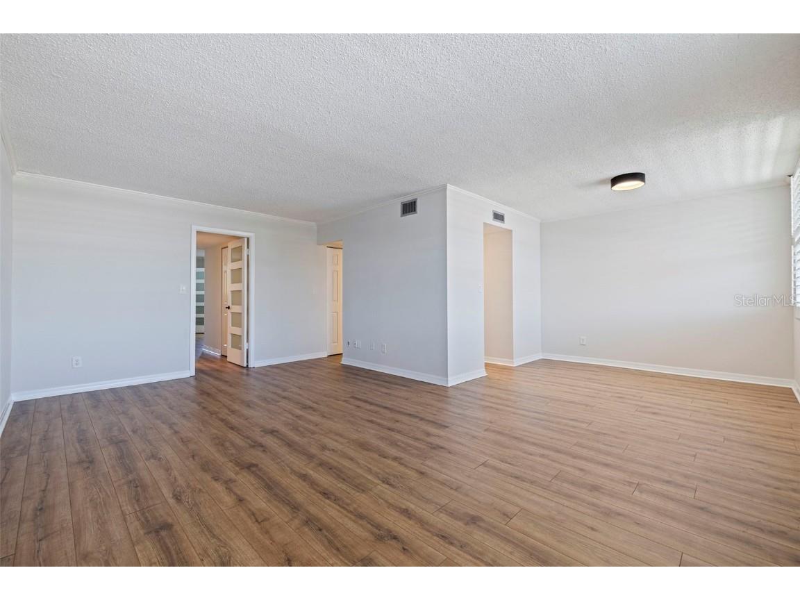 4890 Bay Street NE #330 Saint Petersburg FL 33703 TB8456376 image3