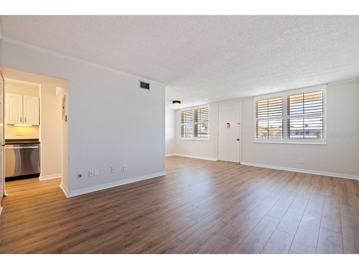 4890 Bay Street NE #330 Saint Petersburg FL 33703 TB8456376 image5