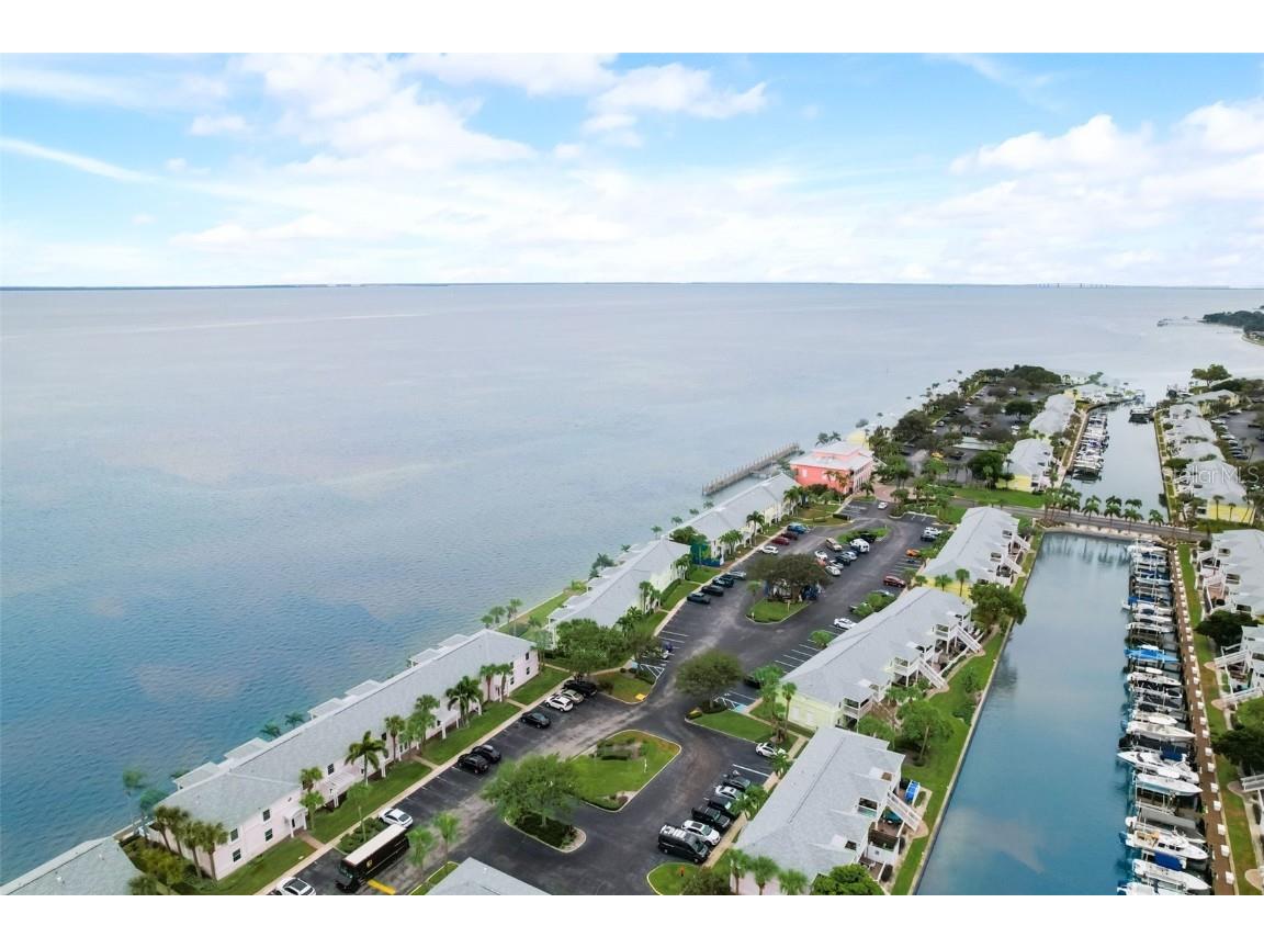 4890 Coquina Key Drive SE #C Saint Petersburg FL 33705 U8222195 image1
