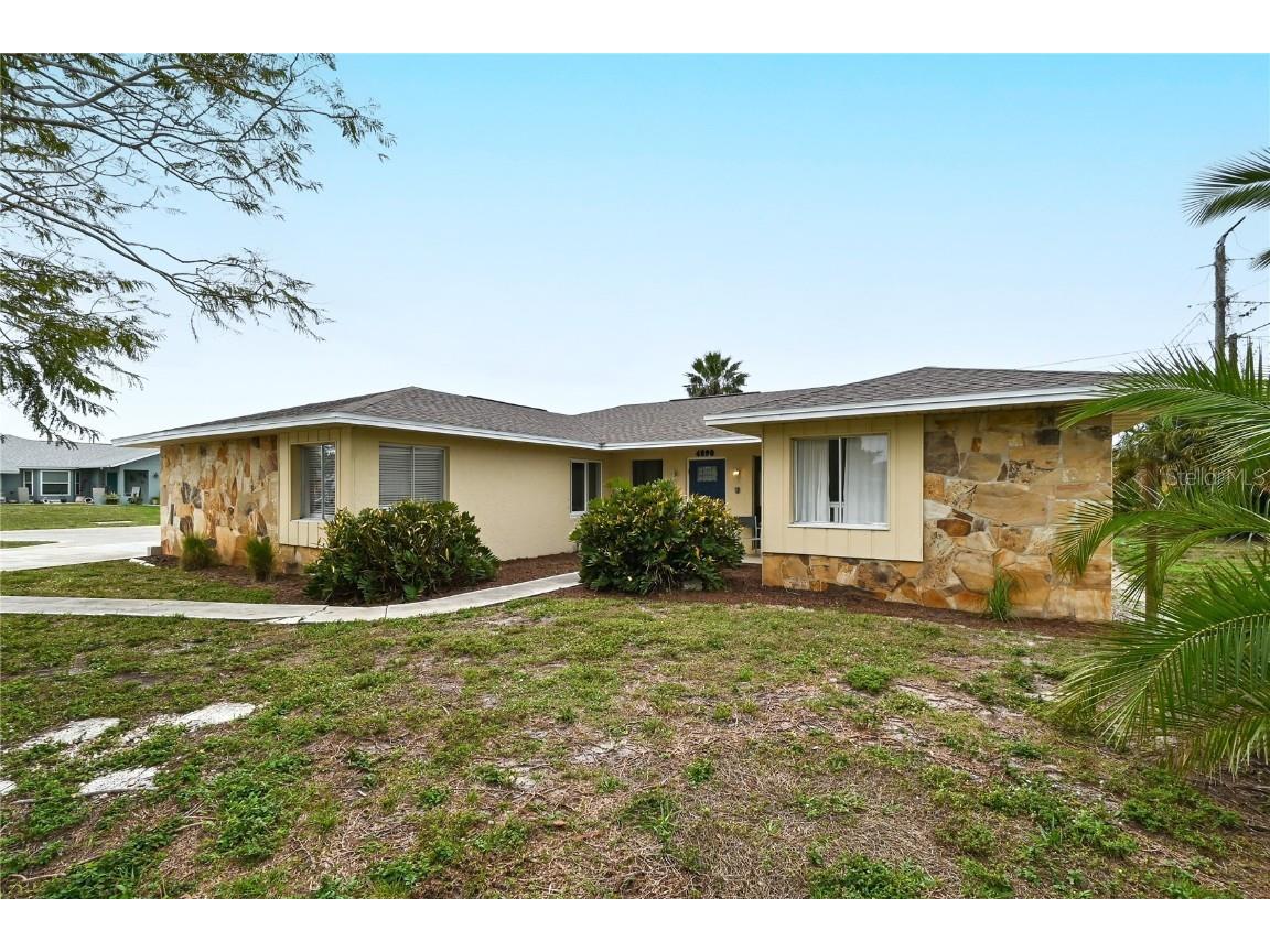 4890 Pompano Road Venice FL 34293 A4598713 image1