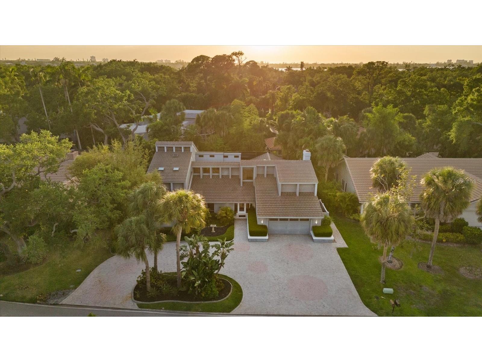 4891 Peregrine Point E Sarasota FL 34231 A4688143 image5