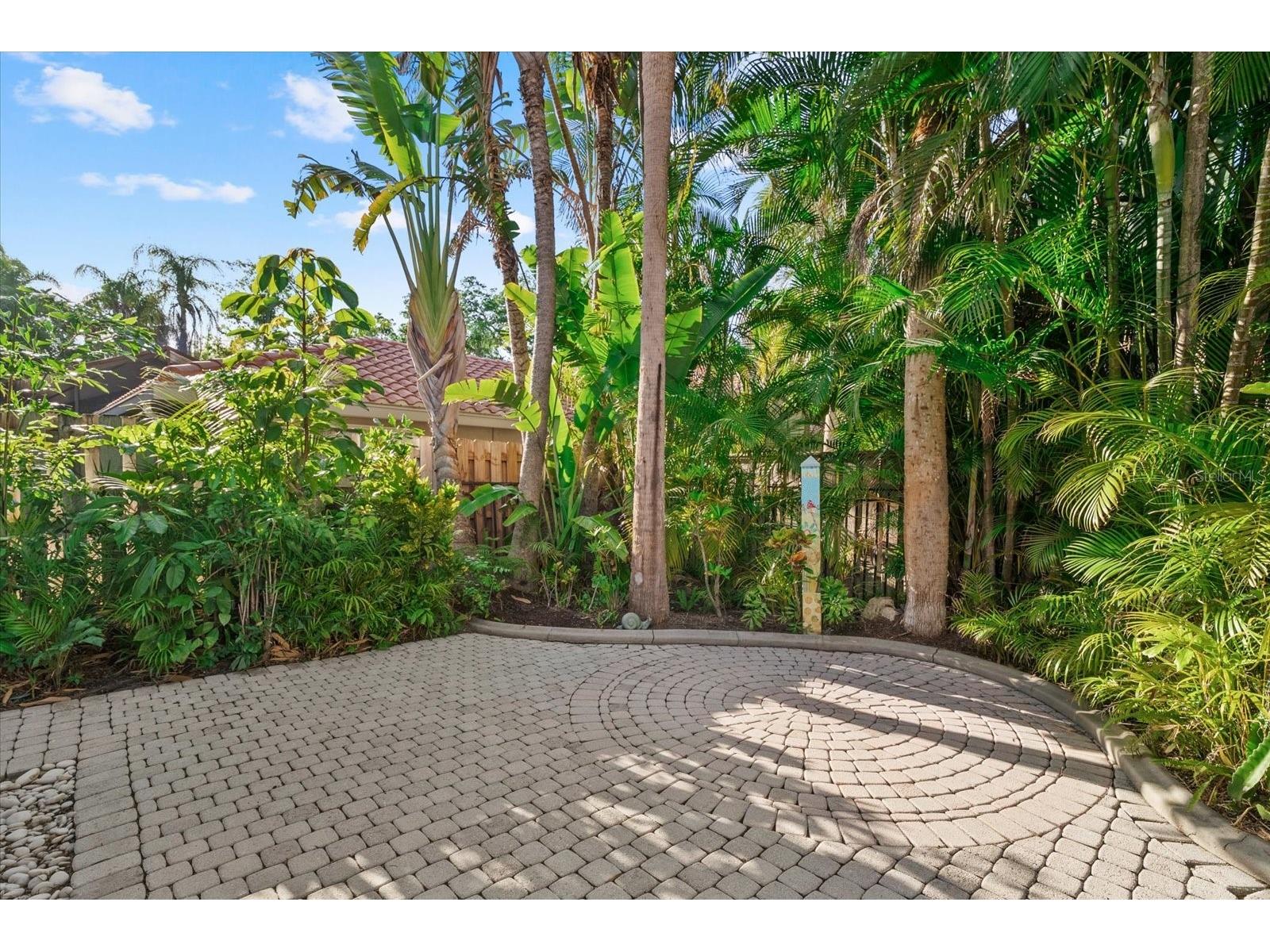 4891 Peregrine Point E Sarasota FL 34231 A4688143 image60