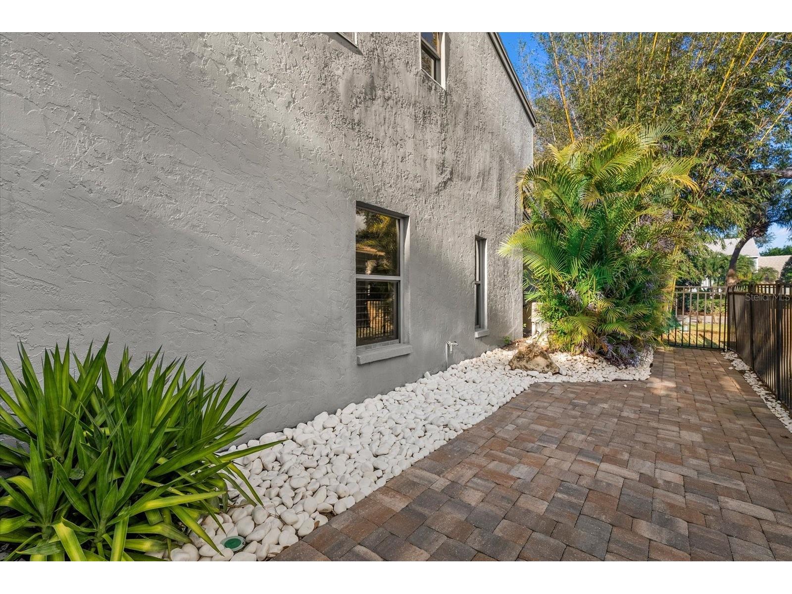 4891 Peregrine Point E Sarasota FL 34231 A4688143 image62