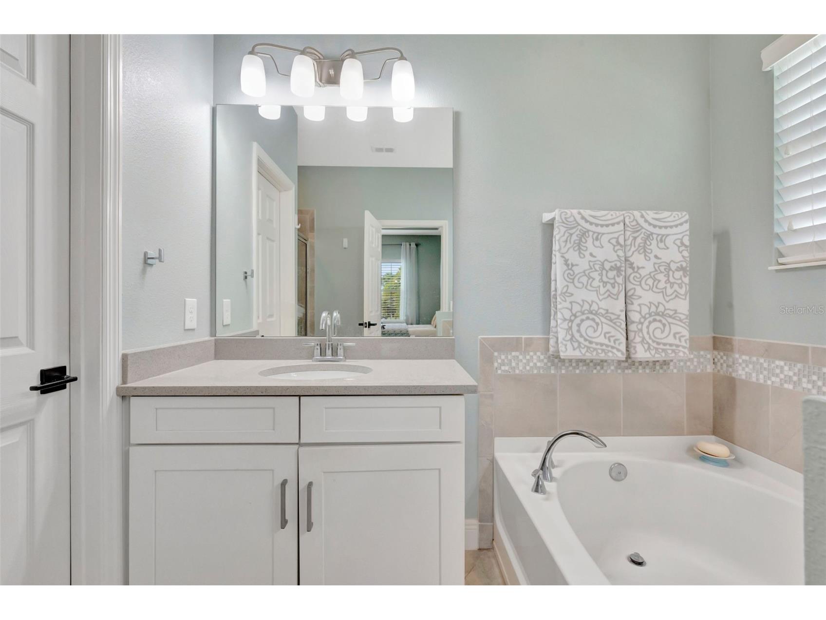 4892 Beach Boulevard Orlando FL 32803 O6390891 image25