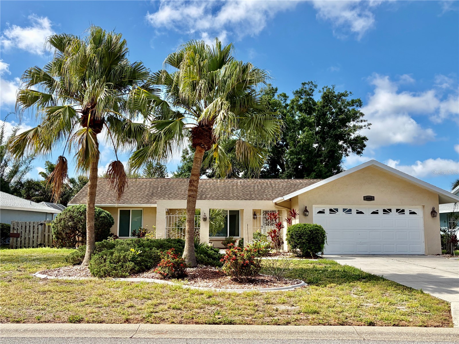 4892 Greencroft Road Sarasota FL 34235 A4692781 image2