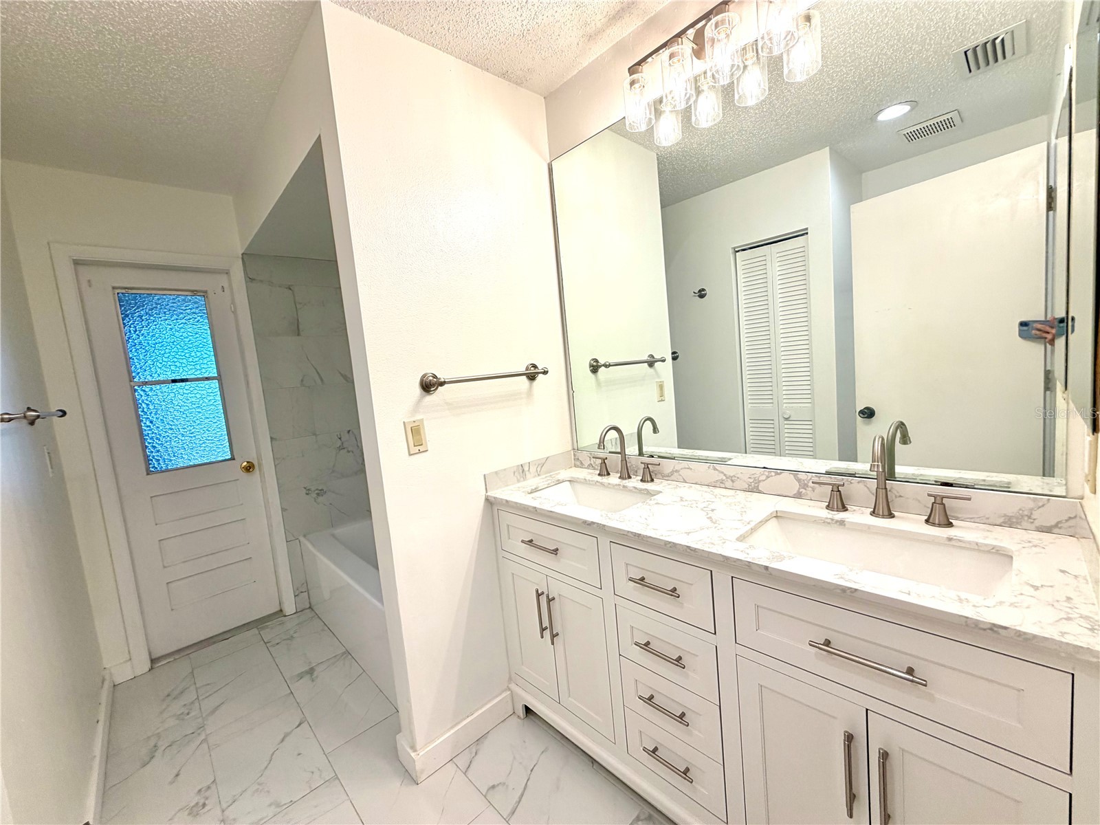4892 Greencroft Road Sarasota FL 34235 A4692781 image28