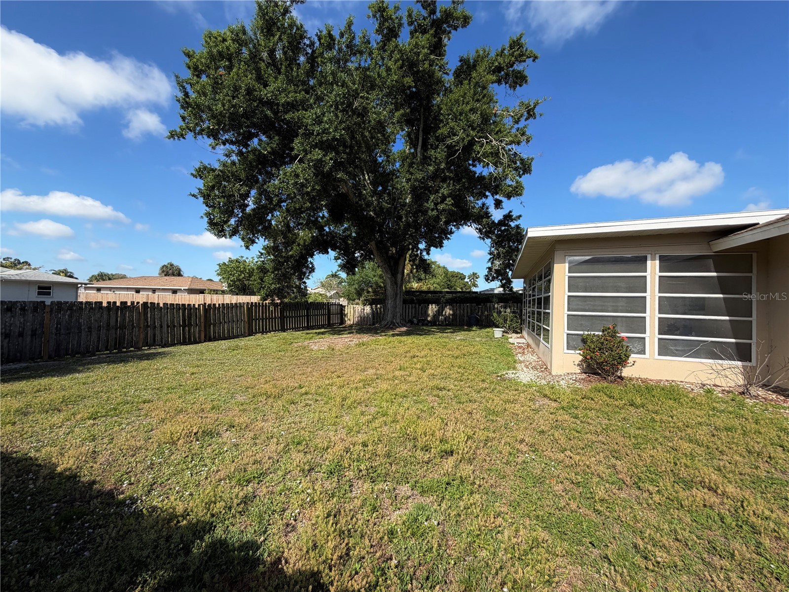 4892 Greencroft Road Sarasota FL 34235 A4692781 image32
