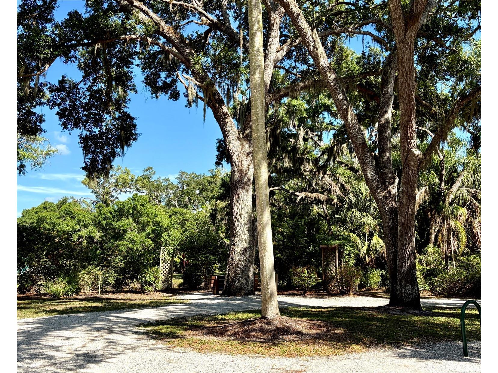 4892 Greencroft Road Sarasota FL 34235 A4692781 image45