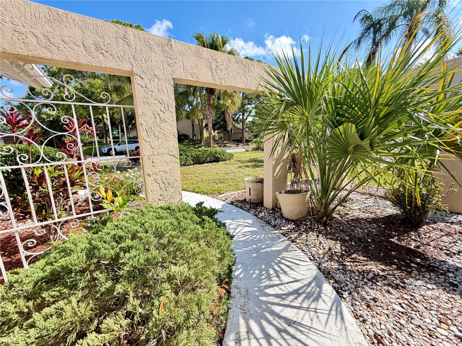 4892 Greencroft Road Sarasota FL 34235 A4692781 image7