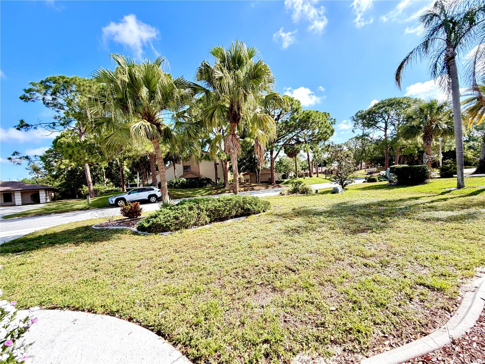 4892 Greencroft Road Sarasota FL 34235 A4692781 image8