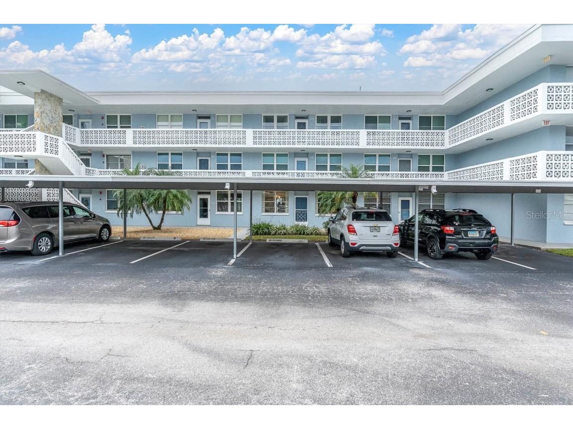 4895 Bay Street NE #104 Saint Petersburg FL 33703 U8223671 image1
