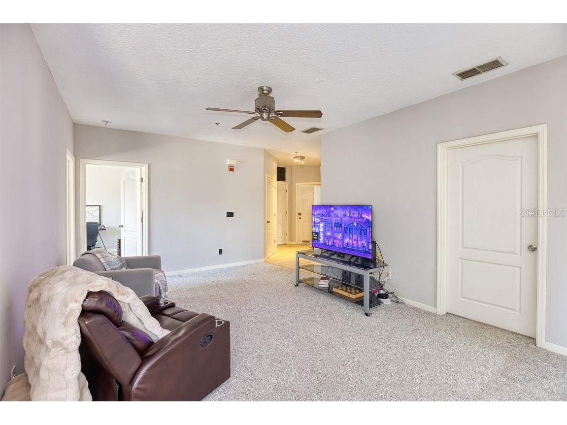 4897 Cypress Woods Drive #6303 Orlando FL 32811 O6273018 image3