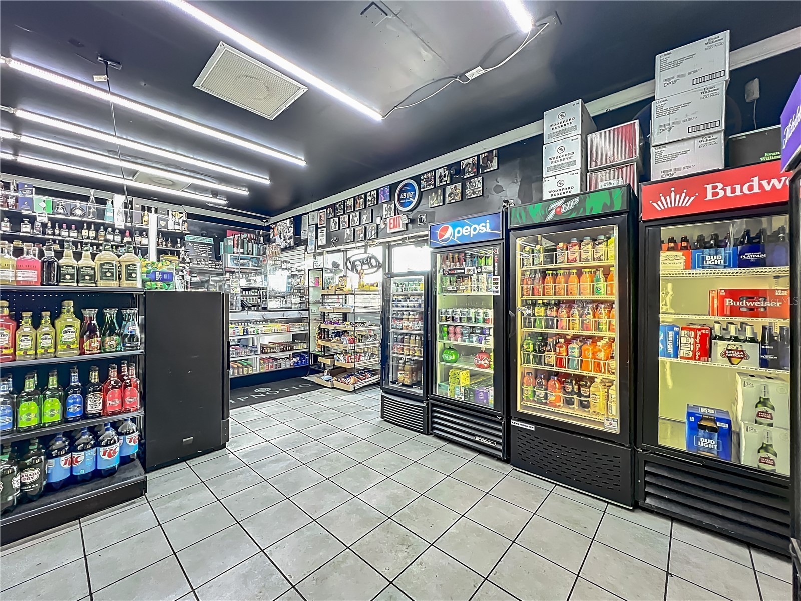 4898 Edgewater Drive Orlando FL 32804 O6381601 image9