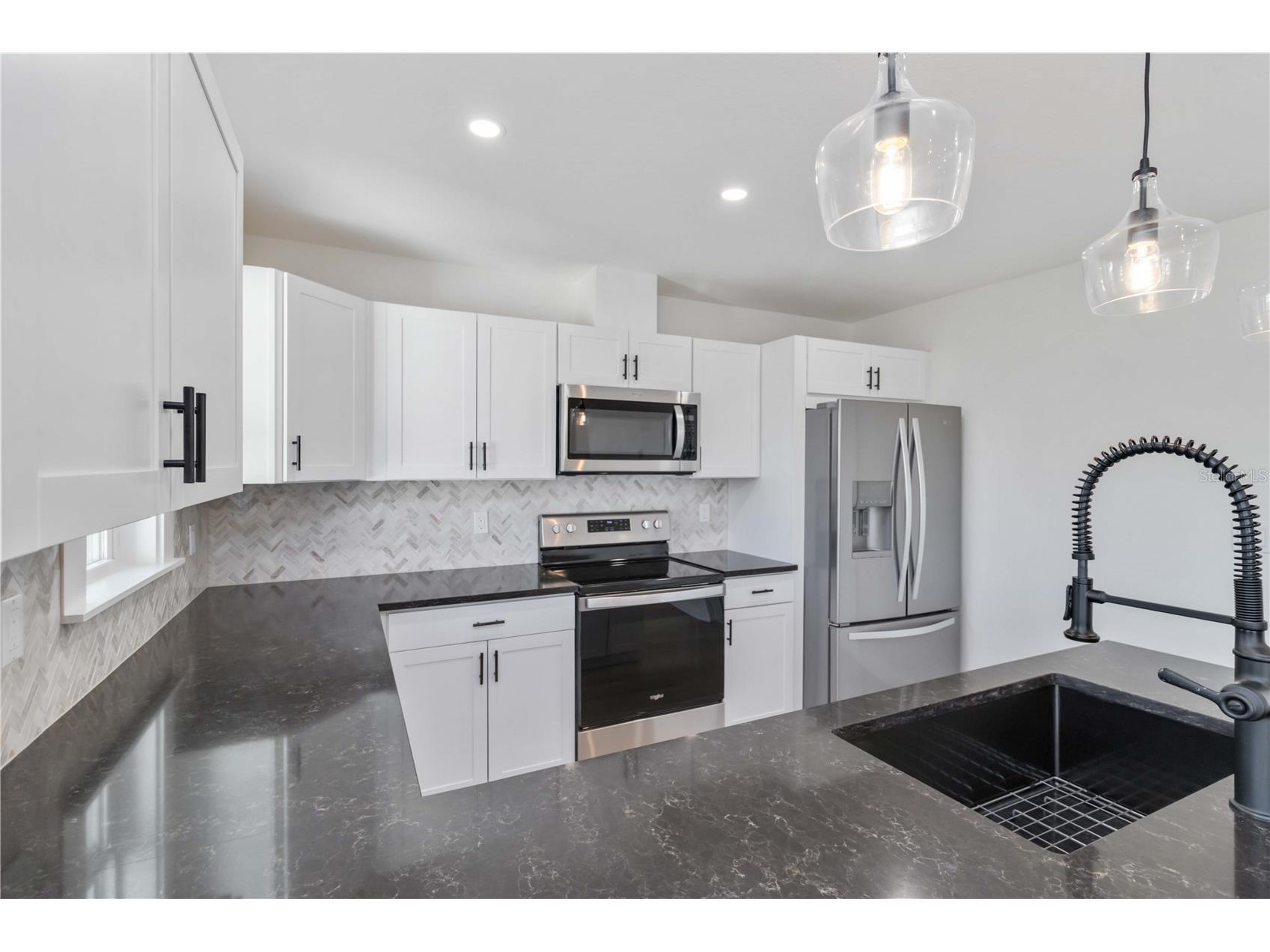 49 Boundary Boulevard #B Rotonda West FL 33947 C7528107 image15