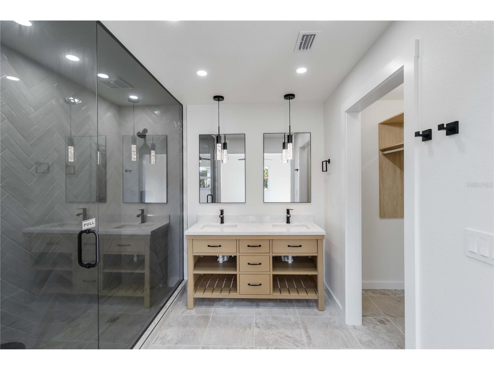 49 Boundary Boulevard #B Rotonda West FL 33947 C7528107 image32