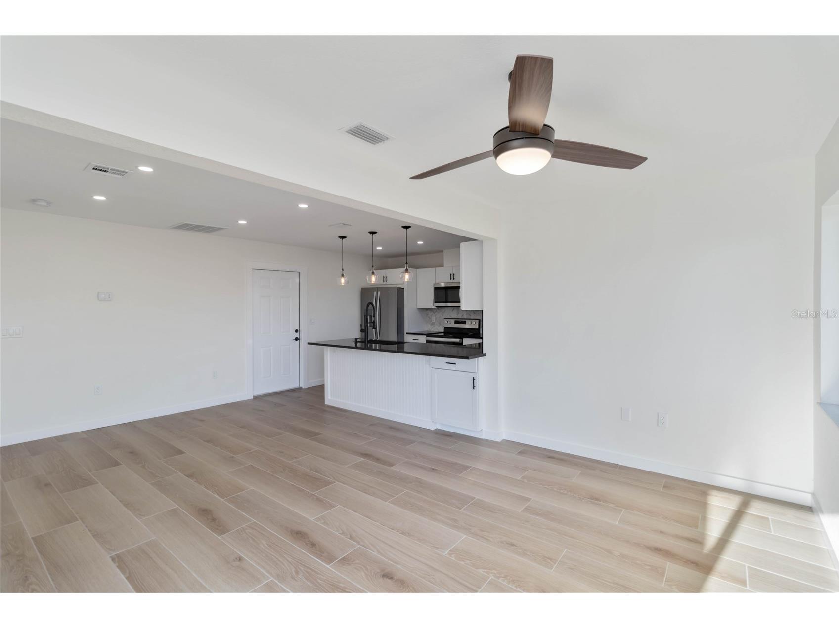 49 Boundary Boulevard #B Rotonda West FL 33947 C7528107 image36