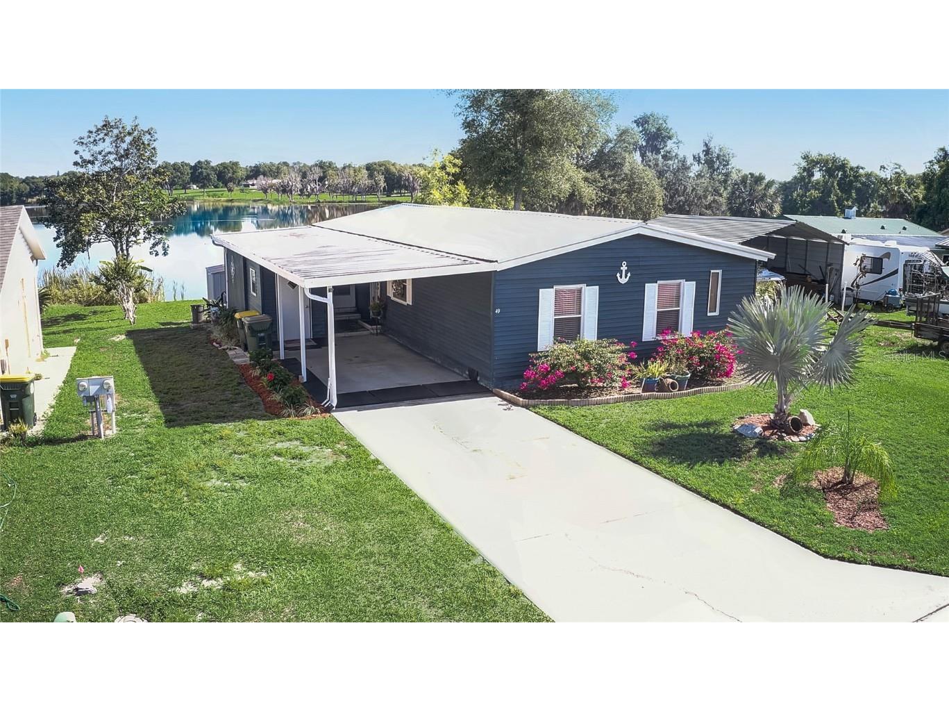 49 Cayman Circle Umatilla FL 32784 - Lake Mary O6105315 image1