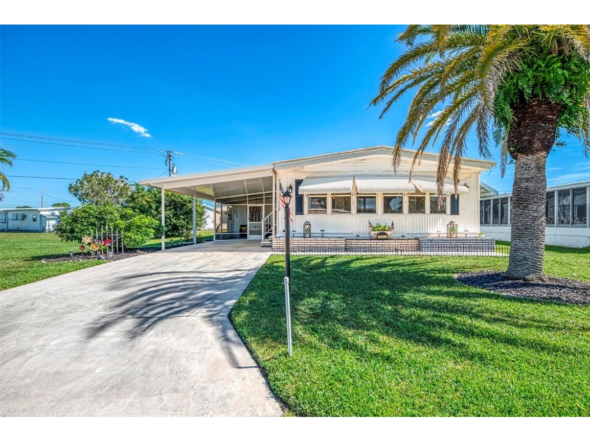 49 Compass Point North Port FL 34287 C7516321 image1