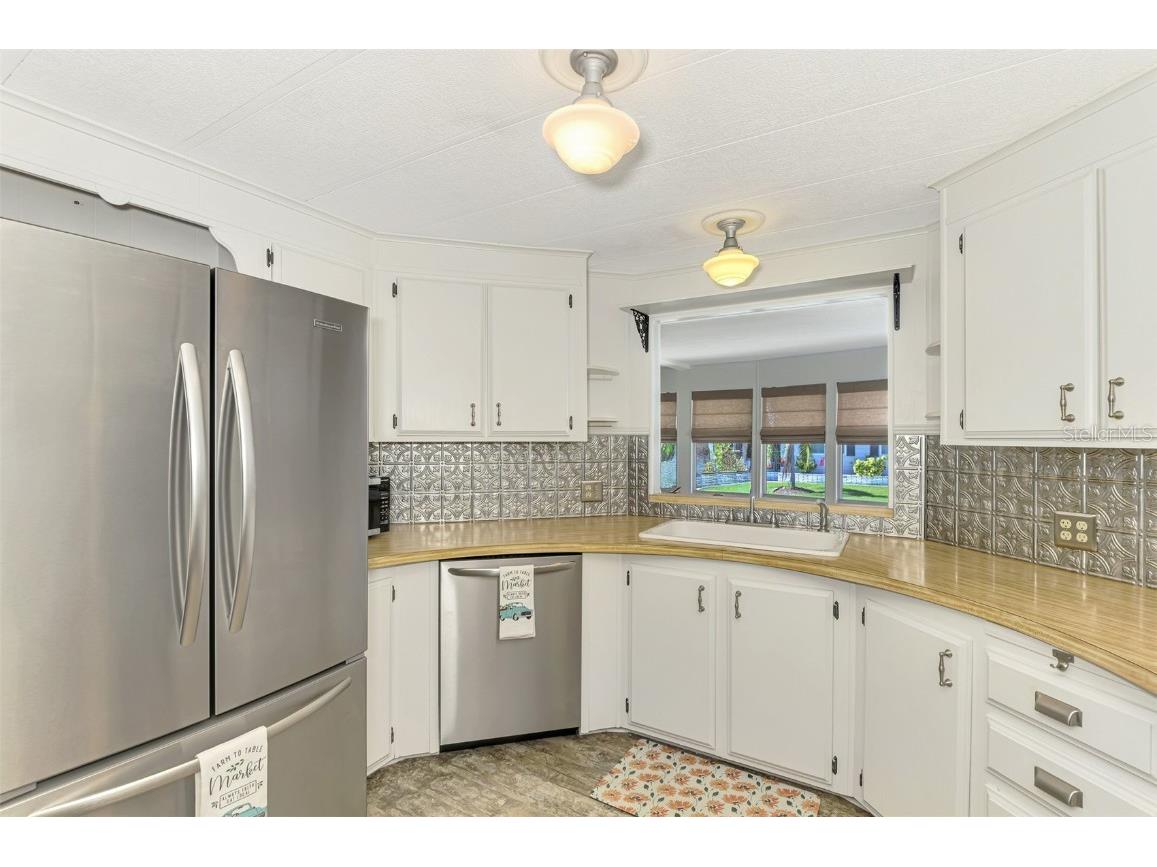 49 Compass Point North Port FL 34287 C7516321 image17