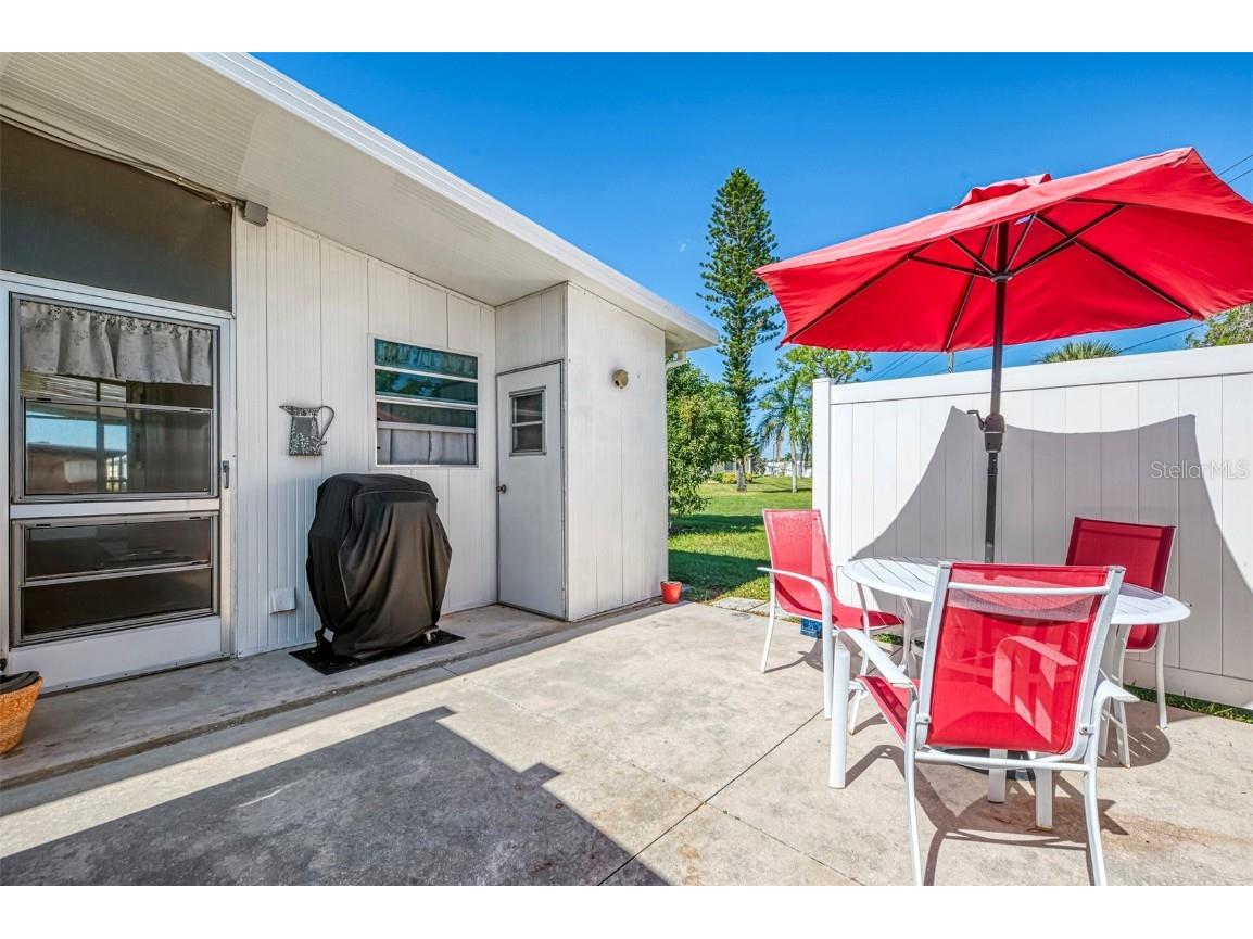 49 Compass Point North Port FL 34287 C7516321 image4