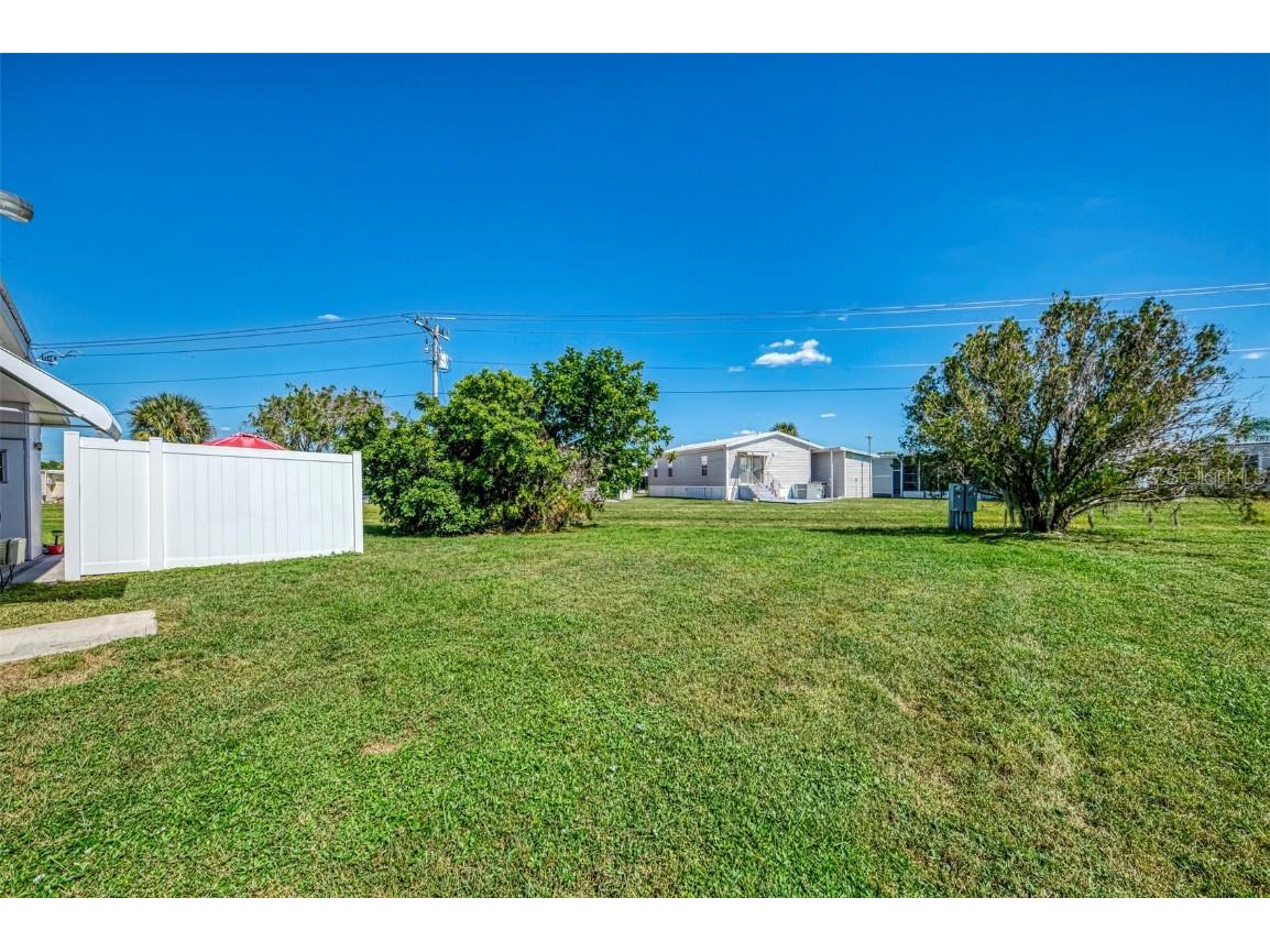 49 Compass Point North Port FL 34287 C7516321 image41