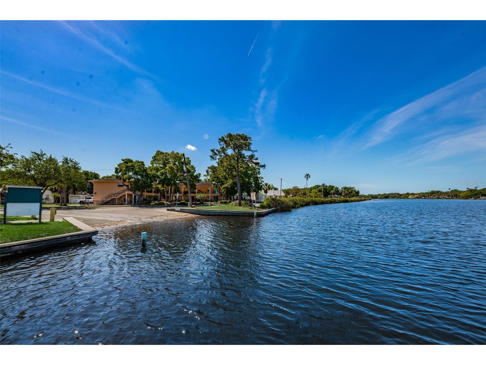 49 Drury Lane Tarpon Springs FL 34689 TB8525100 image41