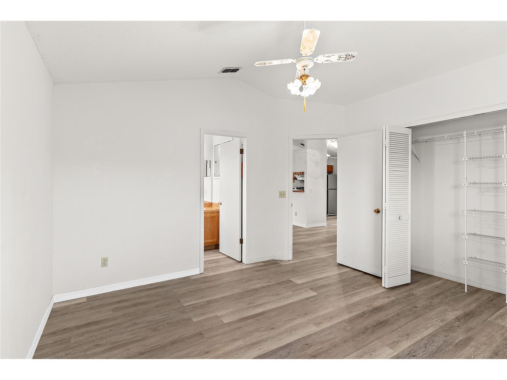49 Grand Junction Boulevard Orlando FL 32835 O6415551 image12