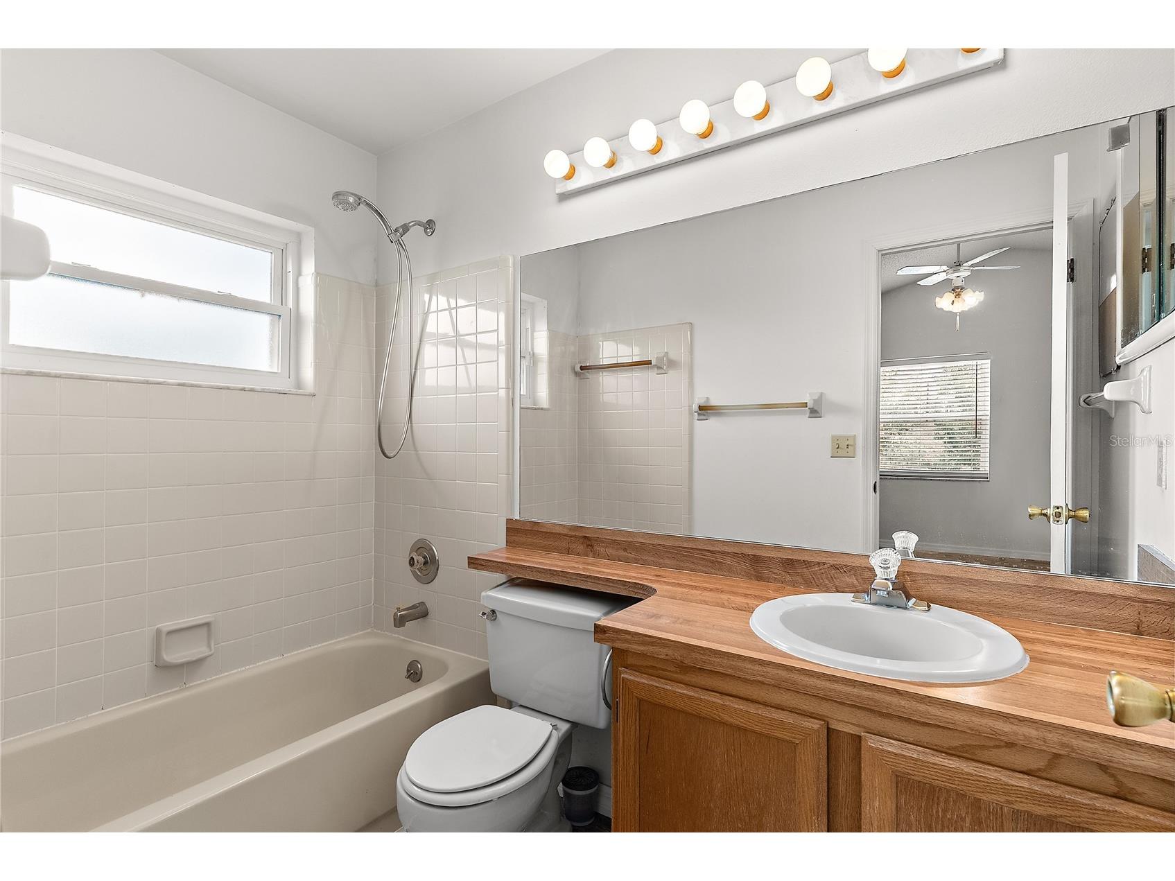 49 Grand Junction Boulevard Orlando FL 32835 O6415551 image14