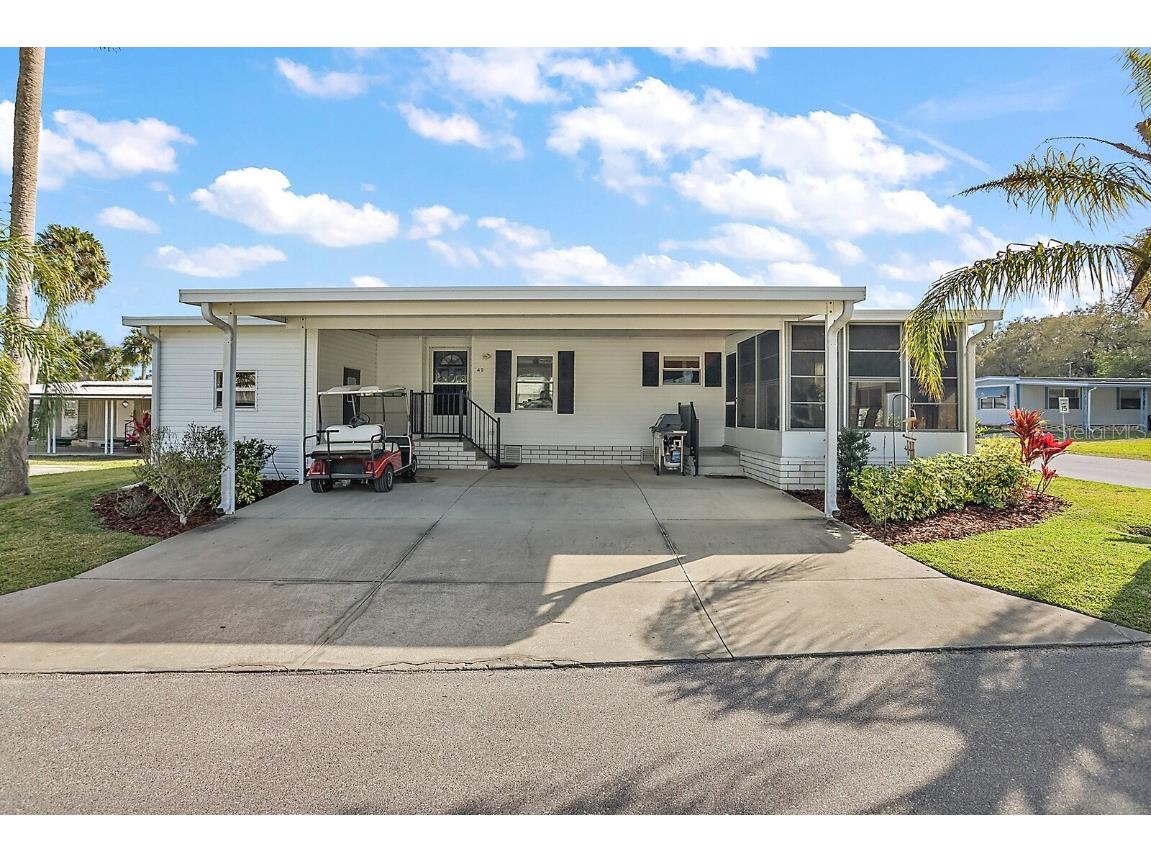 49 Live Oak Drive Eustis FL 32726 - Trout Lake G5065045 image1