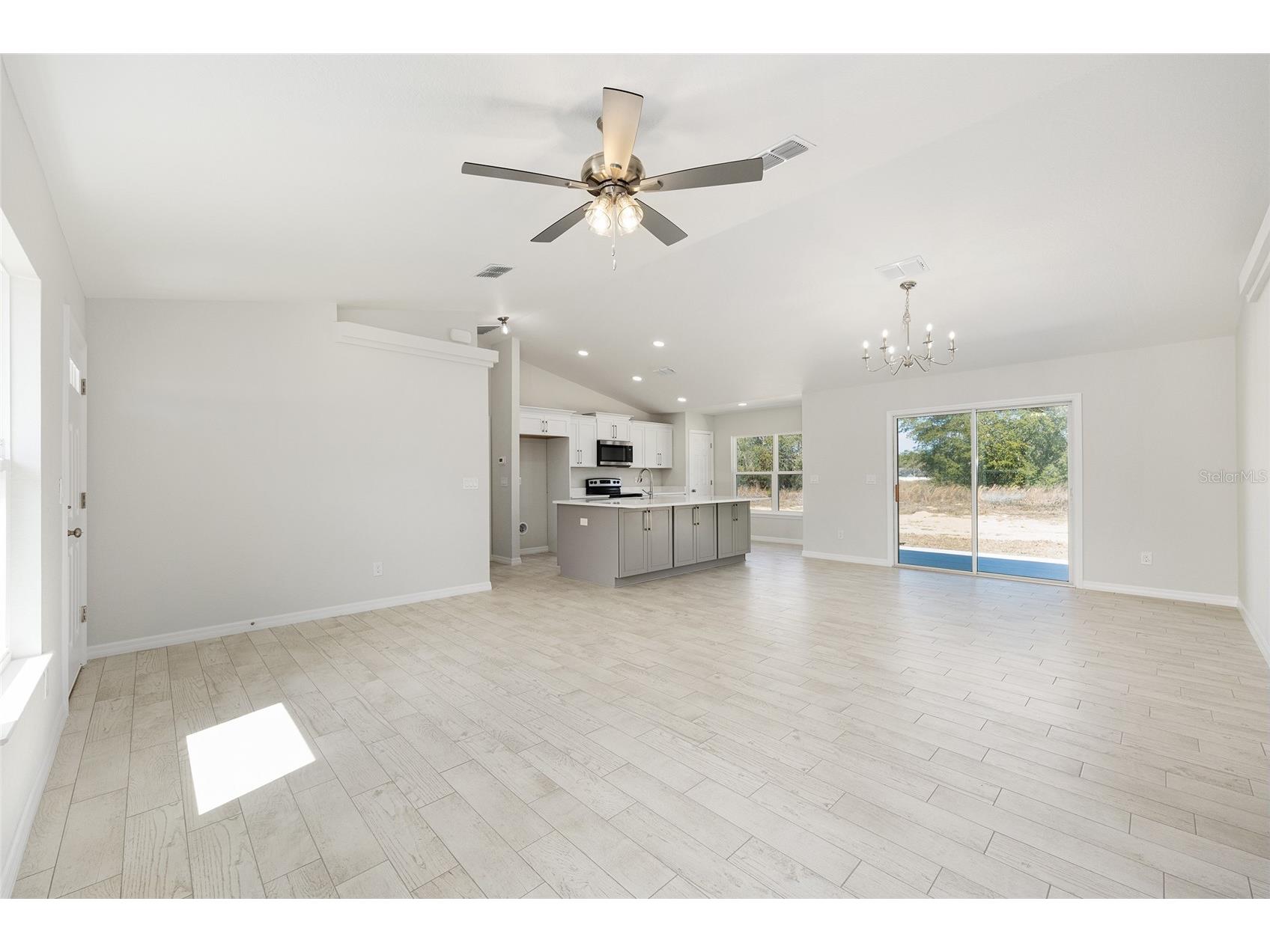 49 Locust Loop Circle Ocala FL 34472 OM719871 image14