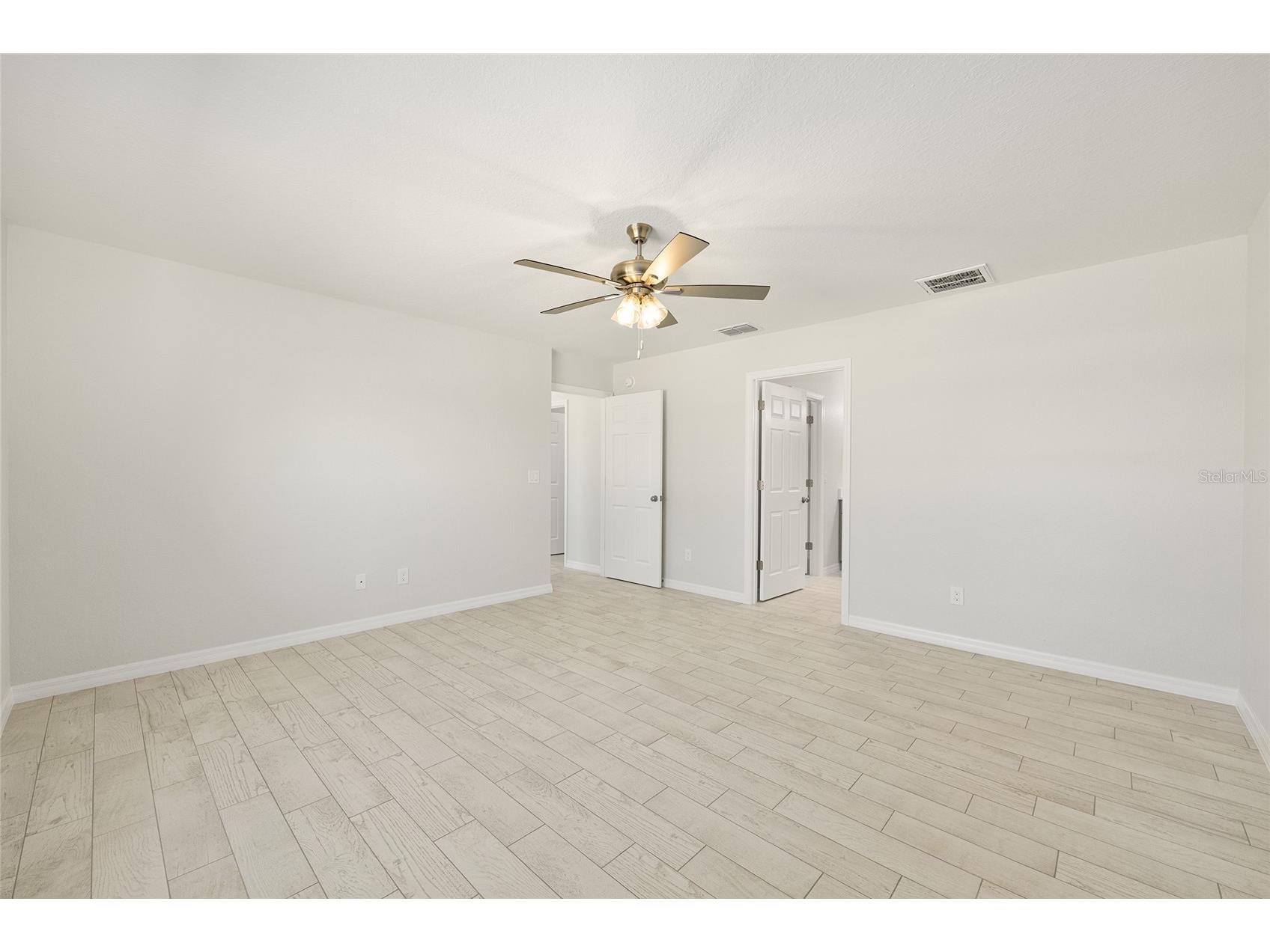 49 Locust Loop Circle Ocala FL 34472 OM719871 image26