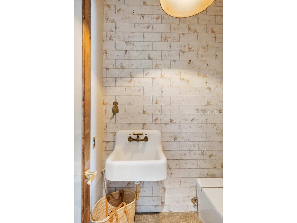 49 Osprey Point Drive Osprey FL 34229 A4671762 image20