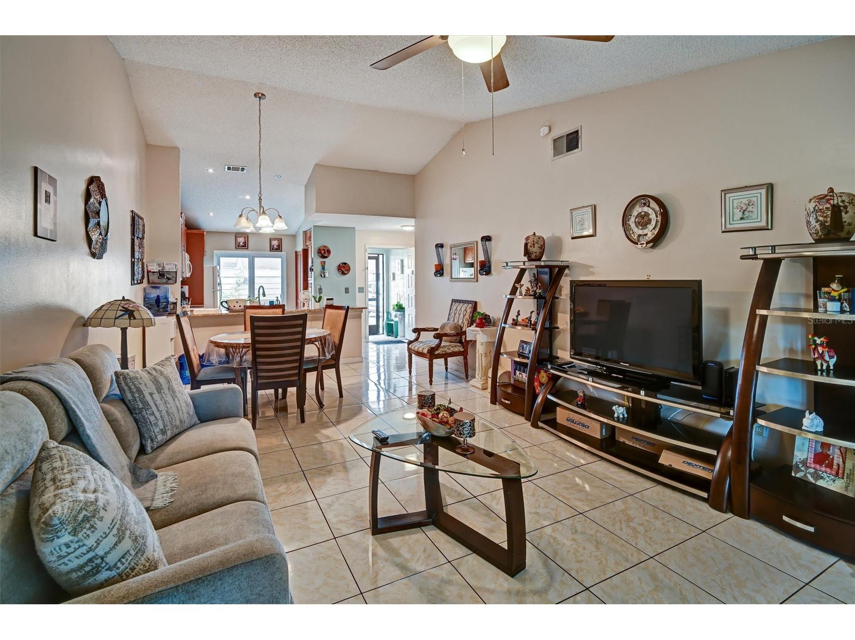 49 Pine Island Circle Kissimmee FL 34743 O6395989 image15