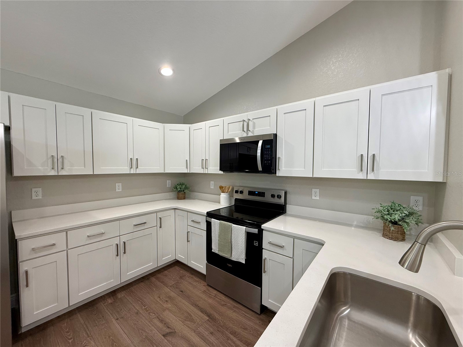 49 Pine Radl Ocala FL 34472 OM724753 image10