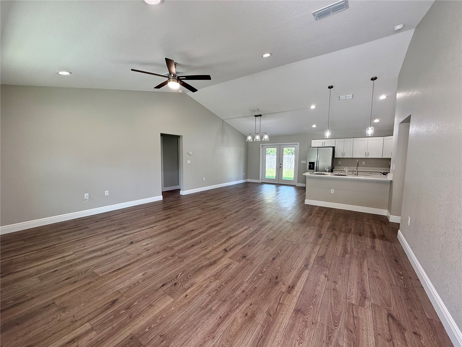 49 Pine Radl Ocala FL 34472 OM724753 image4