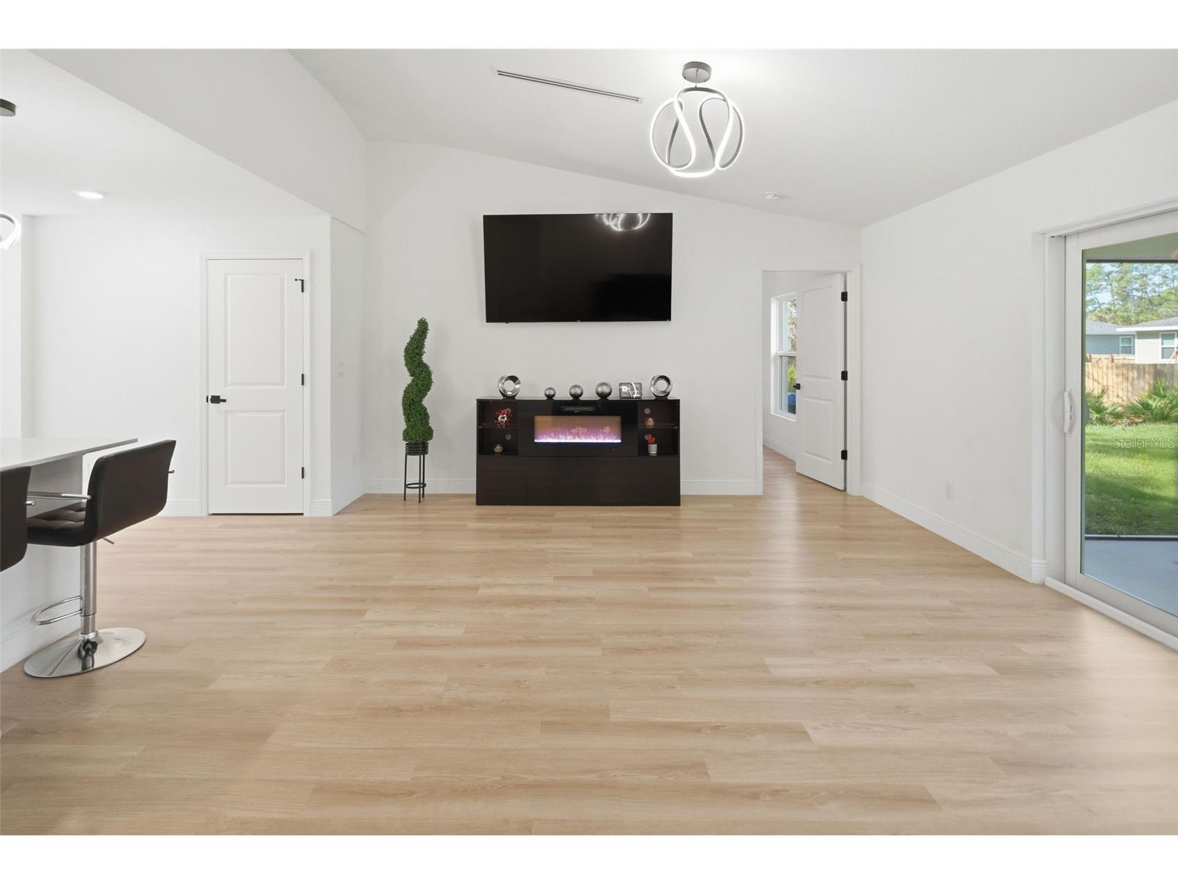 49 Troutdale Street Port Charlotte FL 33954 A4686801 image6