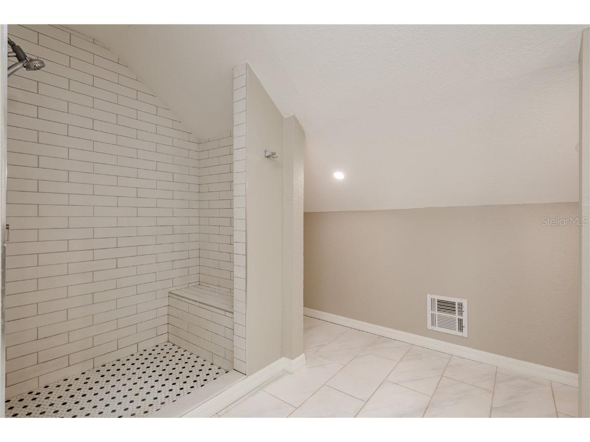 49 W Boyer Street Tarpon Springs FL 34689 U8245664 image20