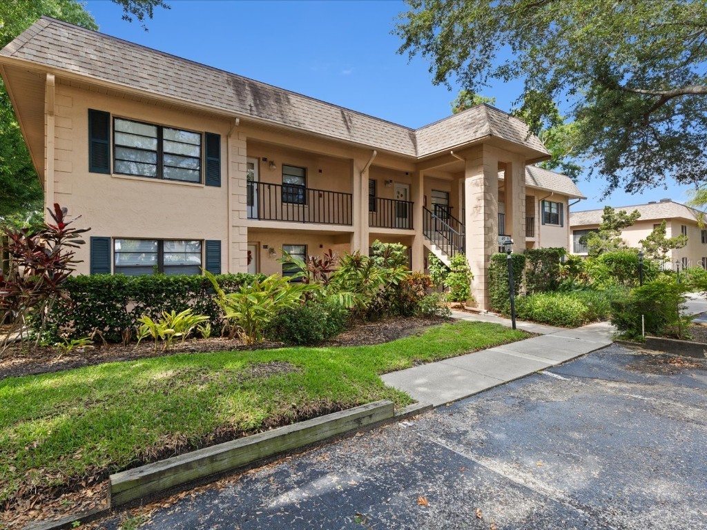49 W Center Street #113 Tarpon Springs FL 34689 U8245070 image1