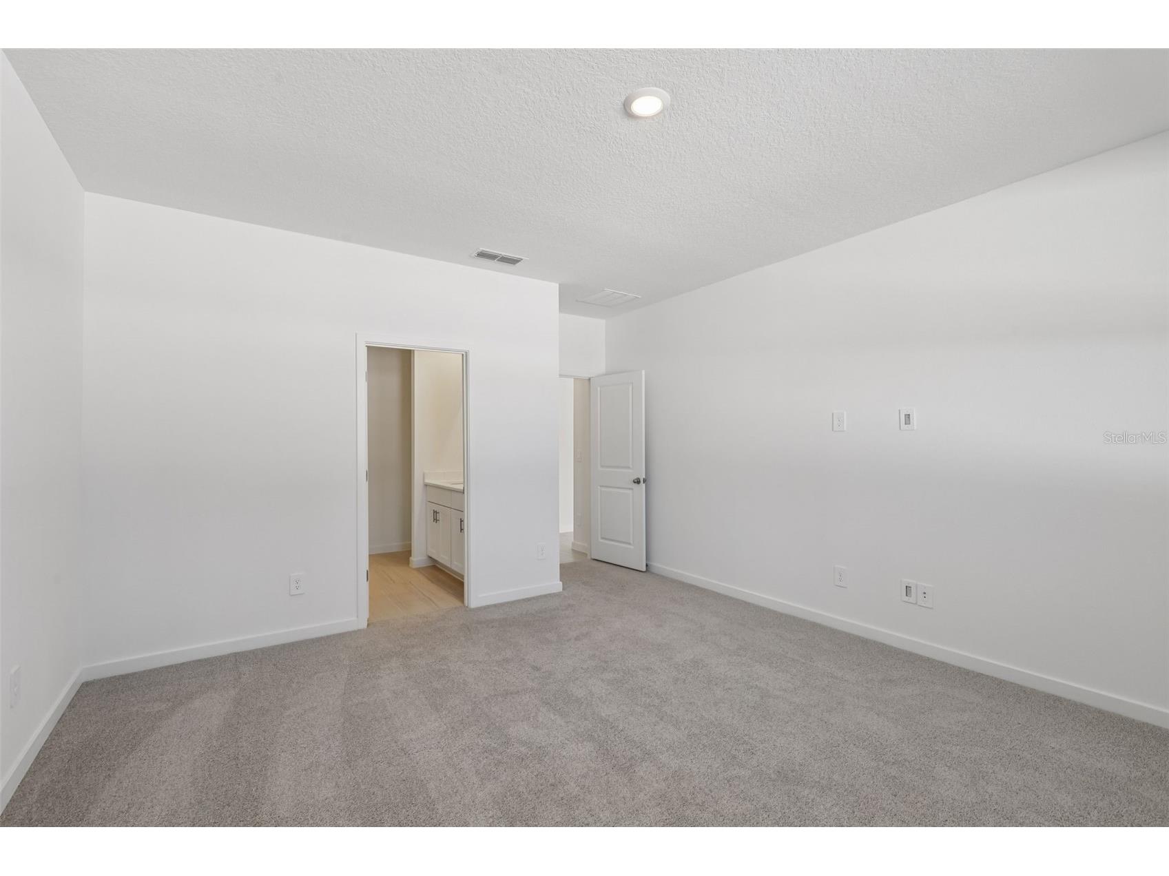 49 Wandering Creek Way Palm Coast FL 32164 FC316570 image32