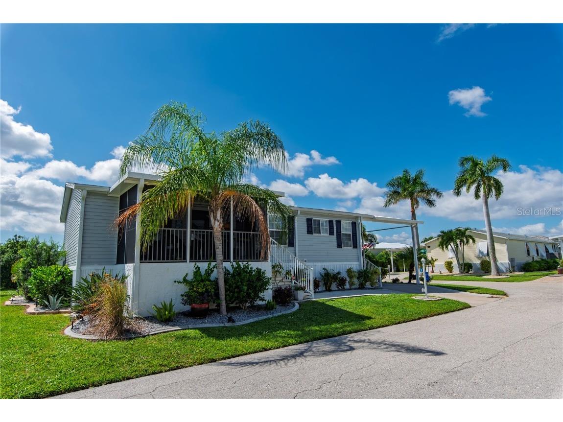 49 Windmill Boulevard Punta Gorda FL 33950 C7515634 image2