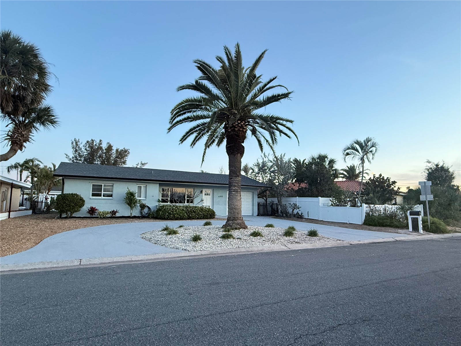 490 82nd Avenue Saint Pete Beach FL 33706 TB8460584 image1