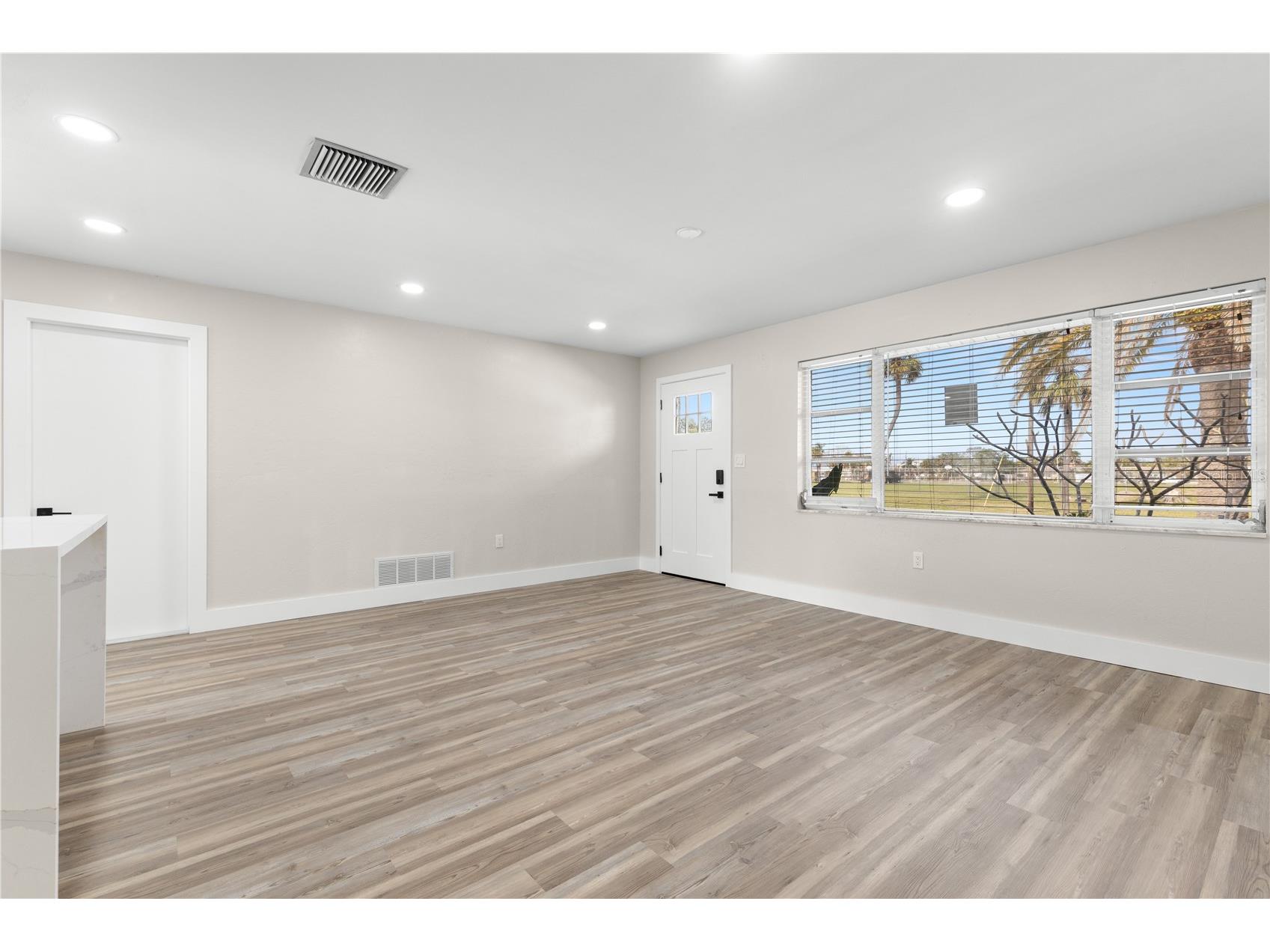 490 82nd Avenue Saint Pete Beach FL 33706 TB8532580 image6