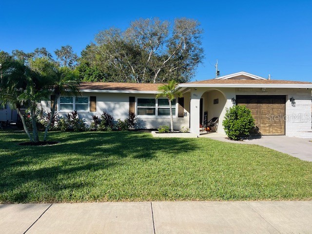 490 E Lake Drive Largo FL 33771 TB8317199 image1