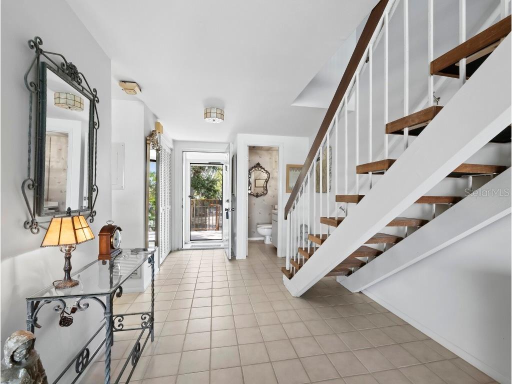 490 N Shore Road #6 Longboat Key FL 34228 - SARASOTA BAY/GULF OF MEXICO A4657668 image24