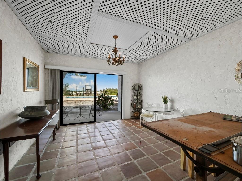 490 N Shore Road #6 Longboat Key FL 34228 - SARASOTA BAY/GULF OF MEXICO A4657668 image32